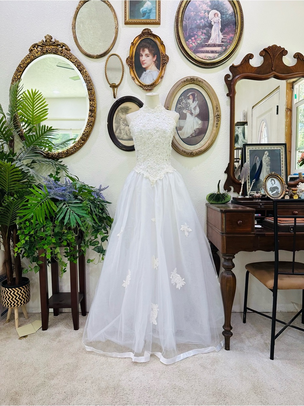Classic White Lace A-Line Wedding Dress with High Neck